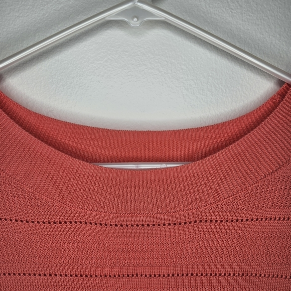 New York & Company Coral Crew Neck Sweater Sz XS - Picture 5 of 7